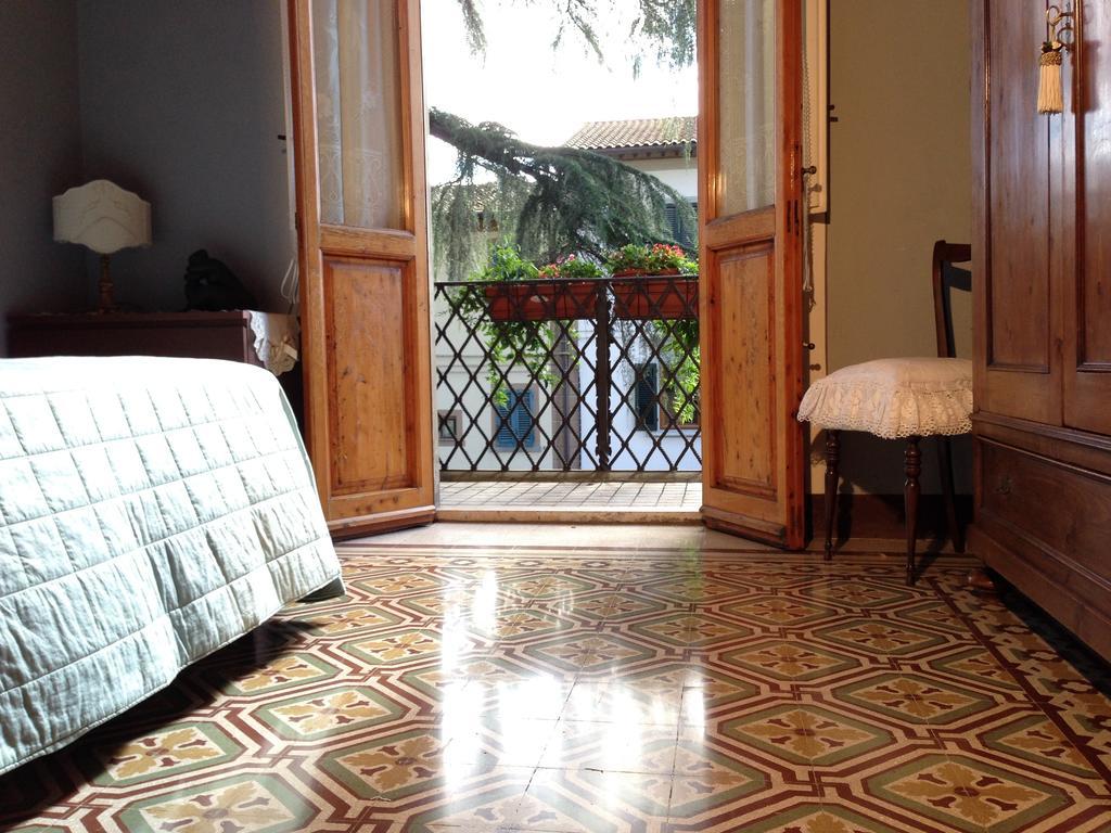 Cosetta Guest House تْشيرتالدو الغرفة الصورة